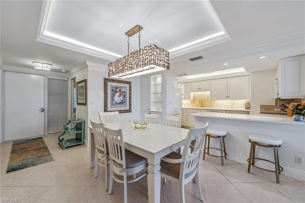 3443 Gulf Shore Blvd N, Unit 403, Naples, FL 34103 Photo