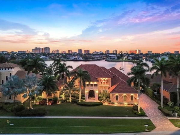 580 S Heathwood DR, MARCO ISLAND, FL 34145