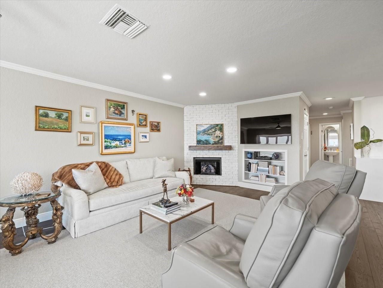 2087 Edgewater Drive, Unit C, Clearwater, FL 33755 Photo