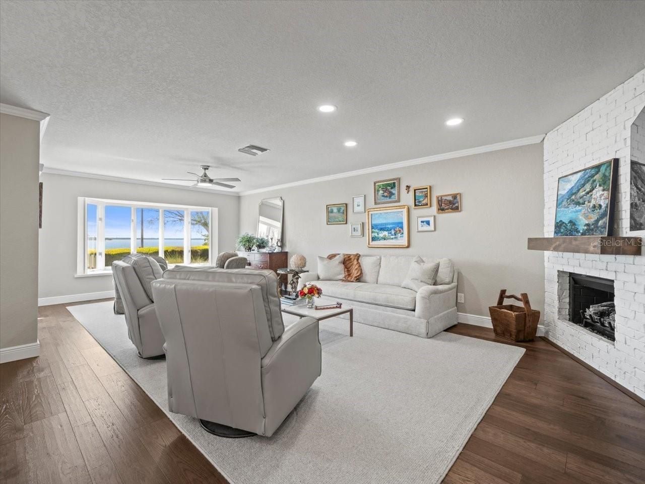 2087 Edgewater Drive, Unit C, Clearwater, FL 33755 Photo