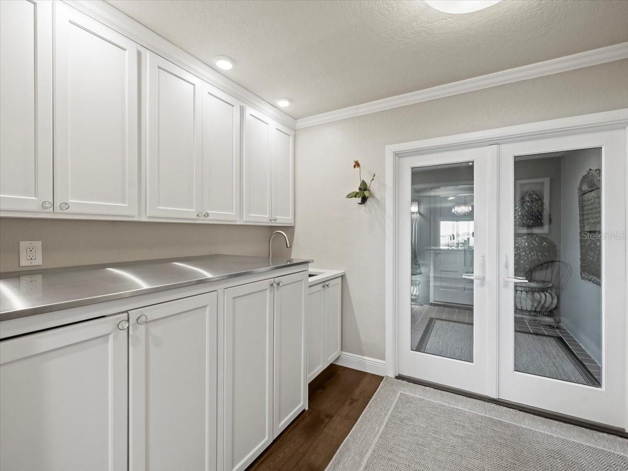2087 Edgewater Drive, Unit C, Clearwater, FL 33755 Photo