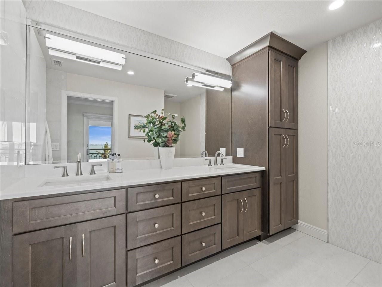 2087 Edgewater Drive, Unit C, Clearwater, FL 33755 Photo