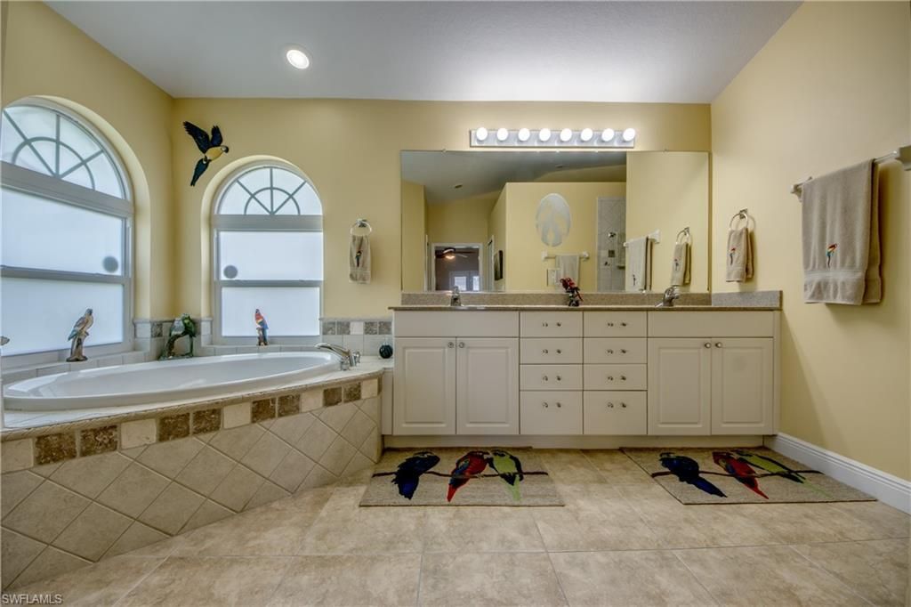 2008 SW 28th Ln, Cape Coral, FL 33914 Photo