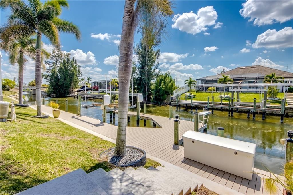 2008 SW 28th Ln, Cape Coral, FL 33914 Photo