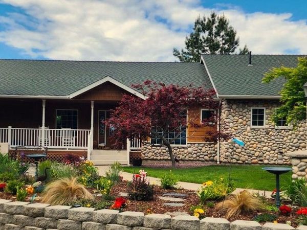 1661 N 25 Hwy, Evans, WA 99126