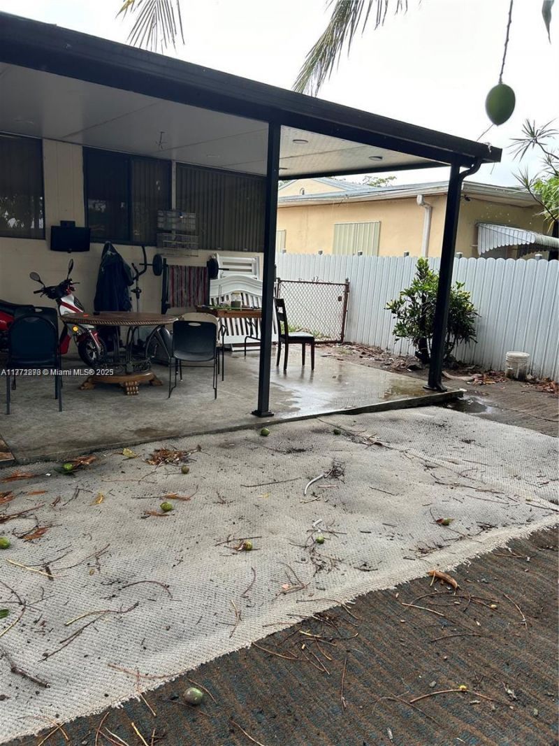 22 E 58th St, Hialeah, FL 33013 Photo