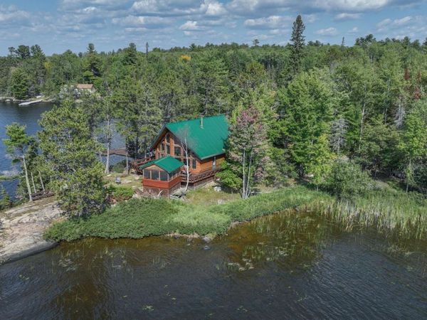 1920 Grindstone Island, International Falls, MN 56649