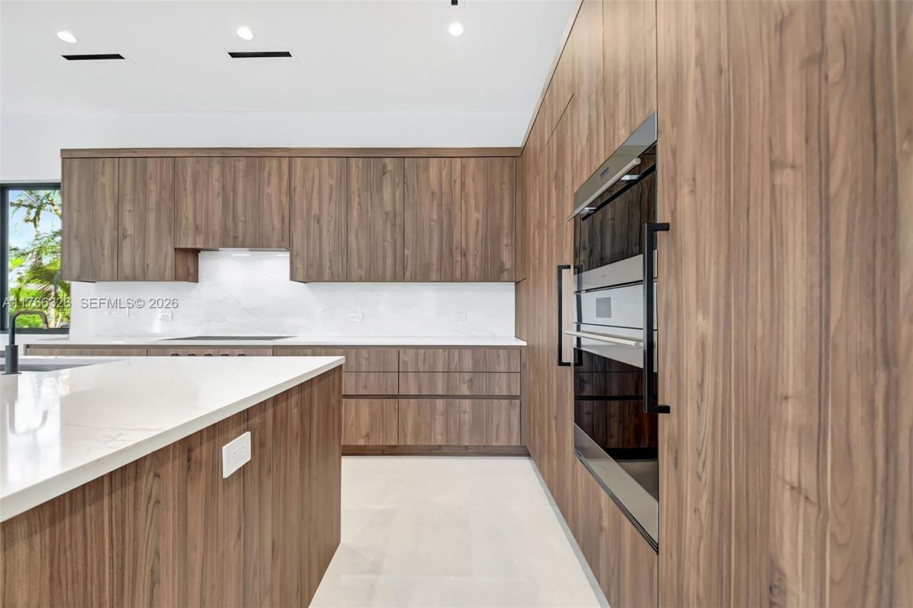 1419 N Lakeside Dr, Lake Worth, FL 33460 Photo