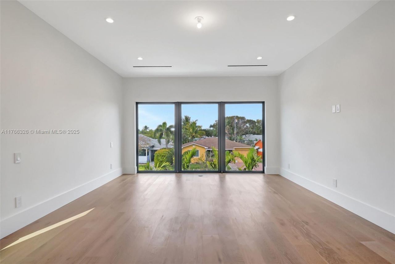 1419 N Lakeside Dr, Lake Worth, FL 33460 Photo