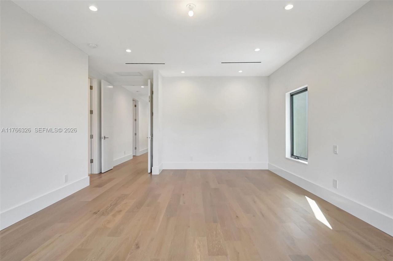 1419 N Lakeside Dr, Lake Worth, FL 33460 Photo