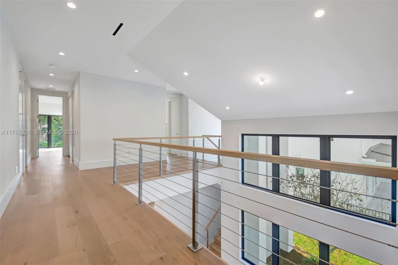 1419 N Lakeside Dr, Lake Worth, FL 33460 Photo