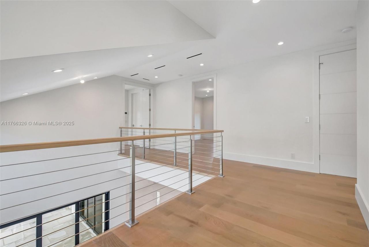 1419 N Lakeside Dr, Lake Worth, FL 33460 Photo