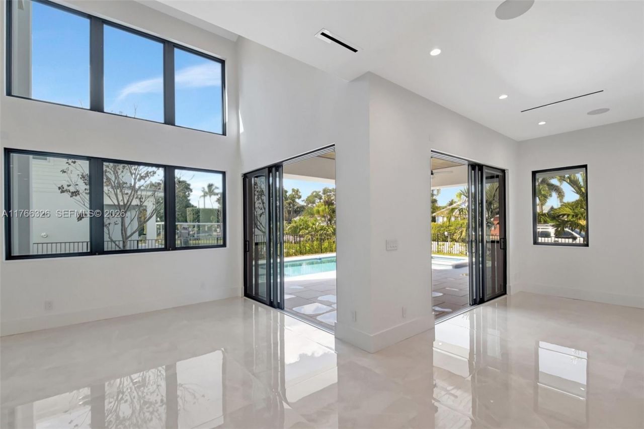 1419 N Lakeside Dr, Lake Worth, FL 33460 Photo