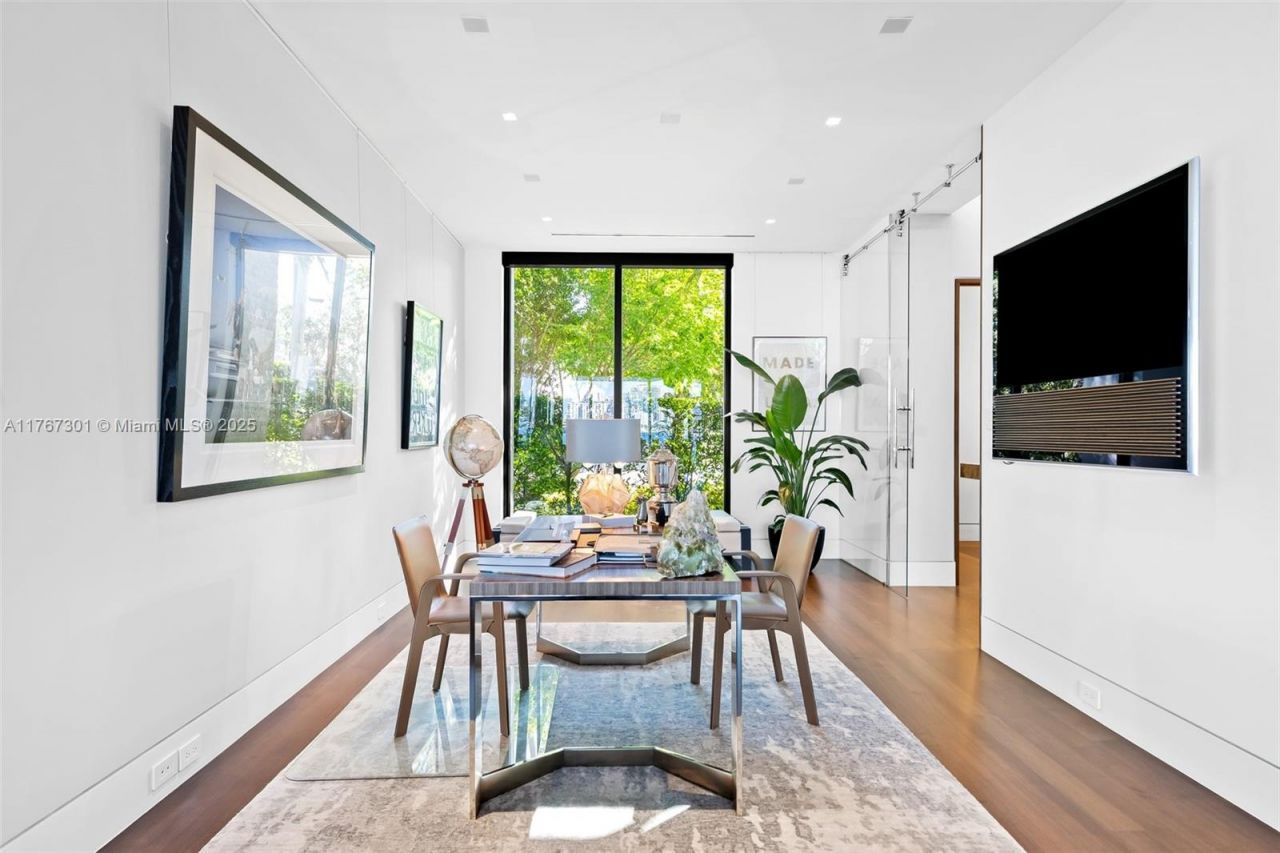 84 Isla Bahia Dr, Fort Lauderdale, FL 33316 Photo