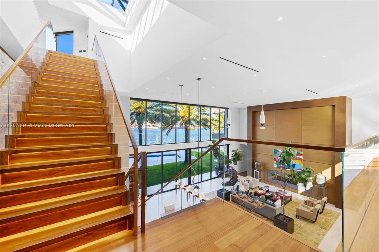 84 Isla Bahia Dr, Fort Lauderdale, FL 33316 Photo