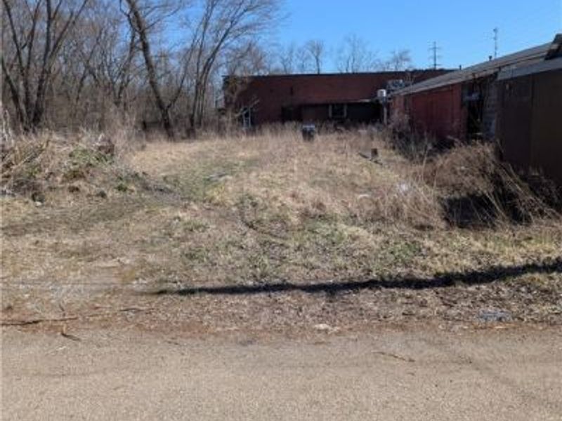 22810 Alliance-Sebring Road, Alliance, OH 44601 Photo 2