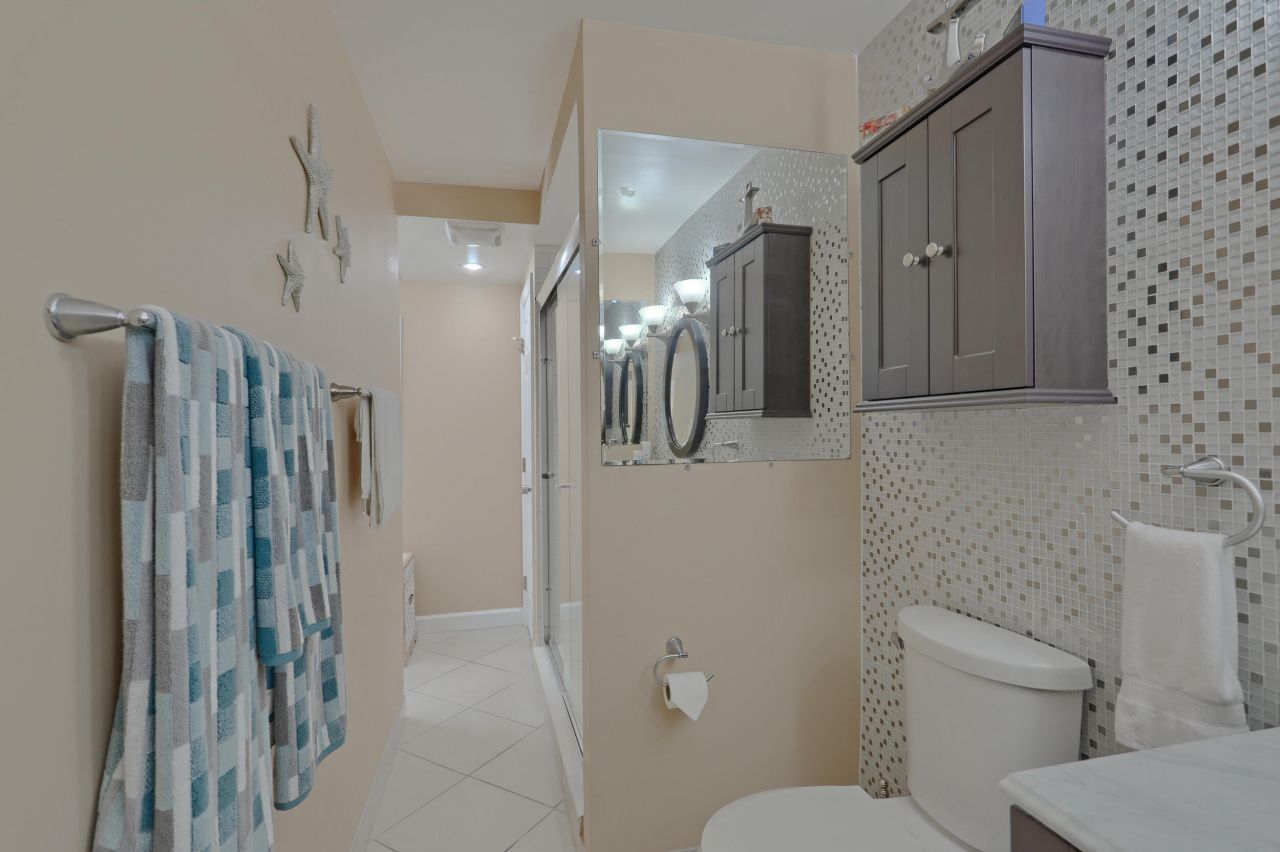 109 Paradise Harbour Boulevard, Unit 508, North Palm Beach, FL 33408 Photo