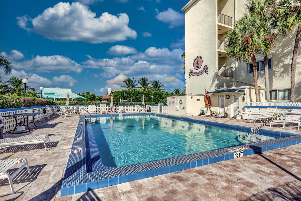 109 Paradise Harbour Boulevard, Unit 508, North Palm Beach, FL 33408 Photo