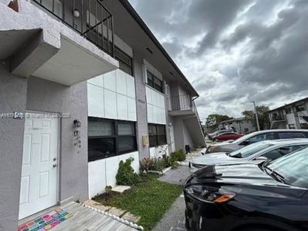 13331 SW 17th Ln, Unit 4-2, Miami, FL 33175