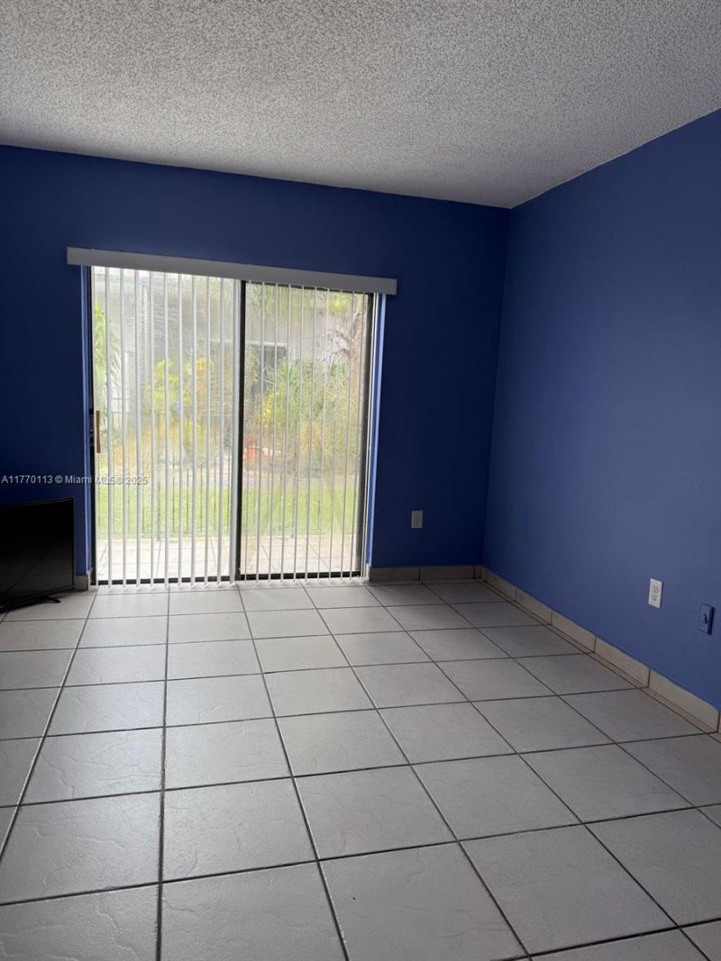 13331 SW 17th Ln, Unit 4-2, Miami, FL 33175 Photo