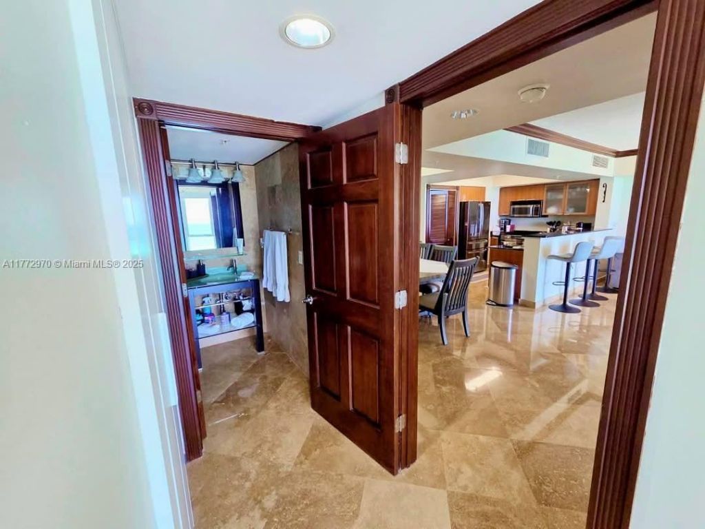 16699 Collins Ave, Unit 603, Sunny Isles Beach, FL 33160 Photo