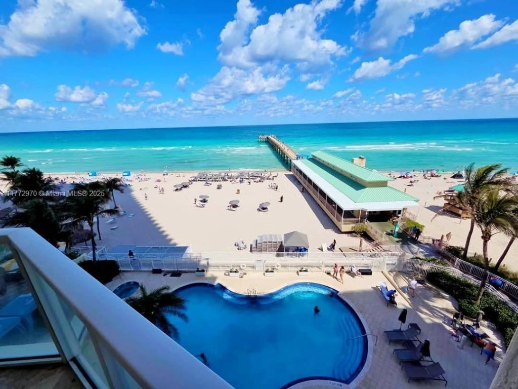 16699 Collins Ave, Unit 603, Sunny Isles Beach, FL 33160 Photo