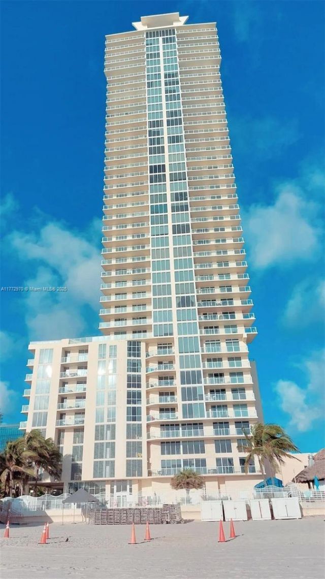 16699 Collins Ave, Unit 603, Sunny Isles Beach, FL 33160 Photo
