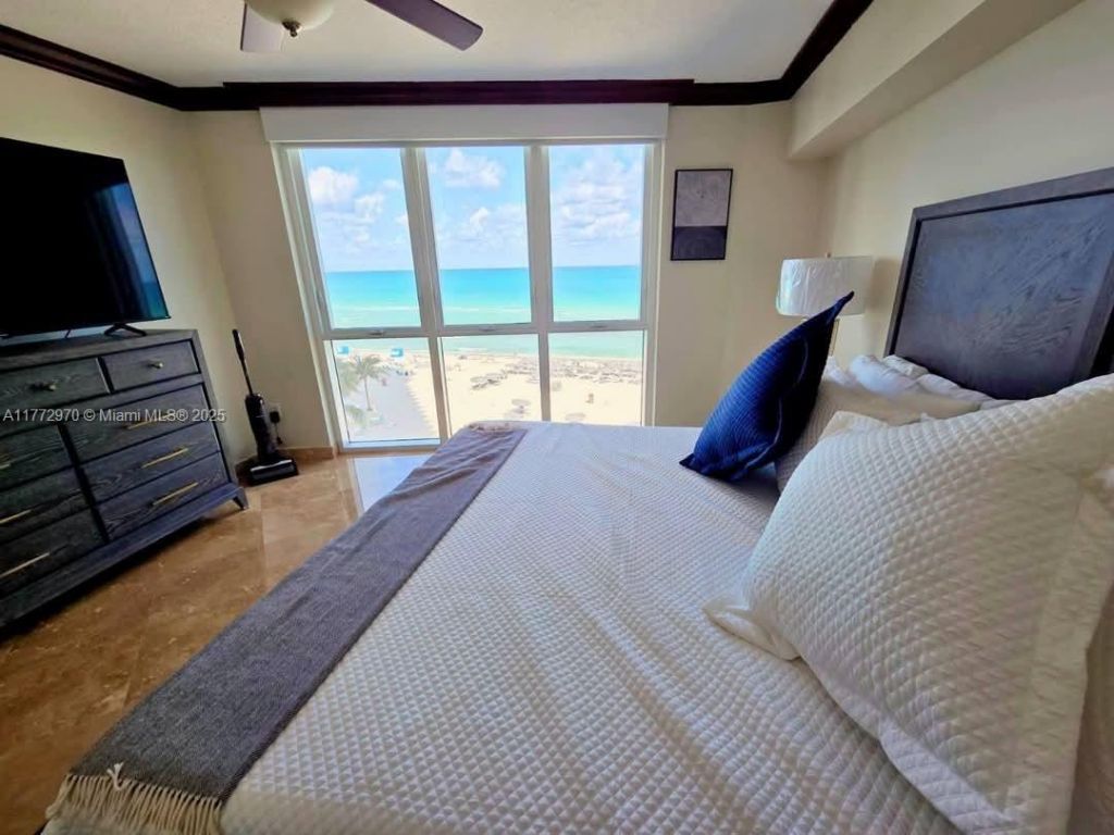 16699 Collins Ave, Unit 603, Sunny Isles Beach, FL 33160 Photo
