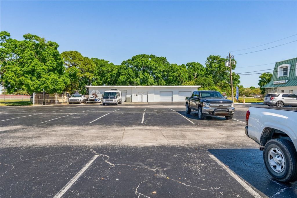 1615 14th Avenue, Vero Beach, FL 32960 Photo