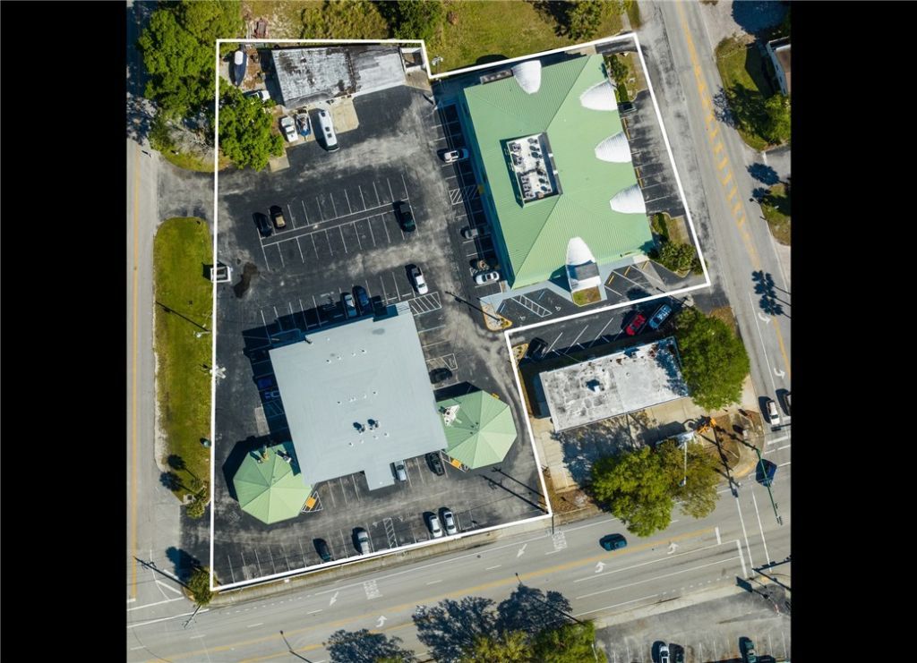 1615 14th Avenue, Vero Beach, FL 32960 Photo