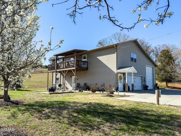 1505 Indian Warpath Road, Sevierville, TN 37876