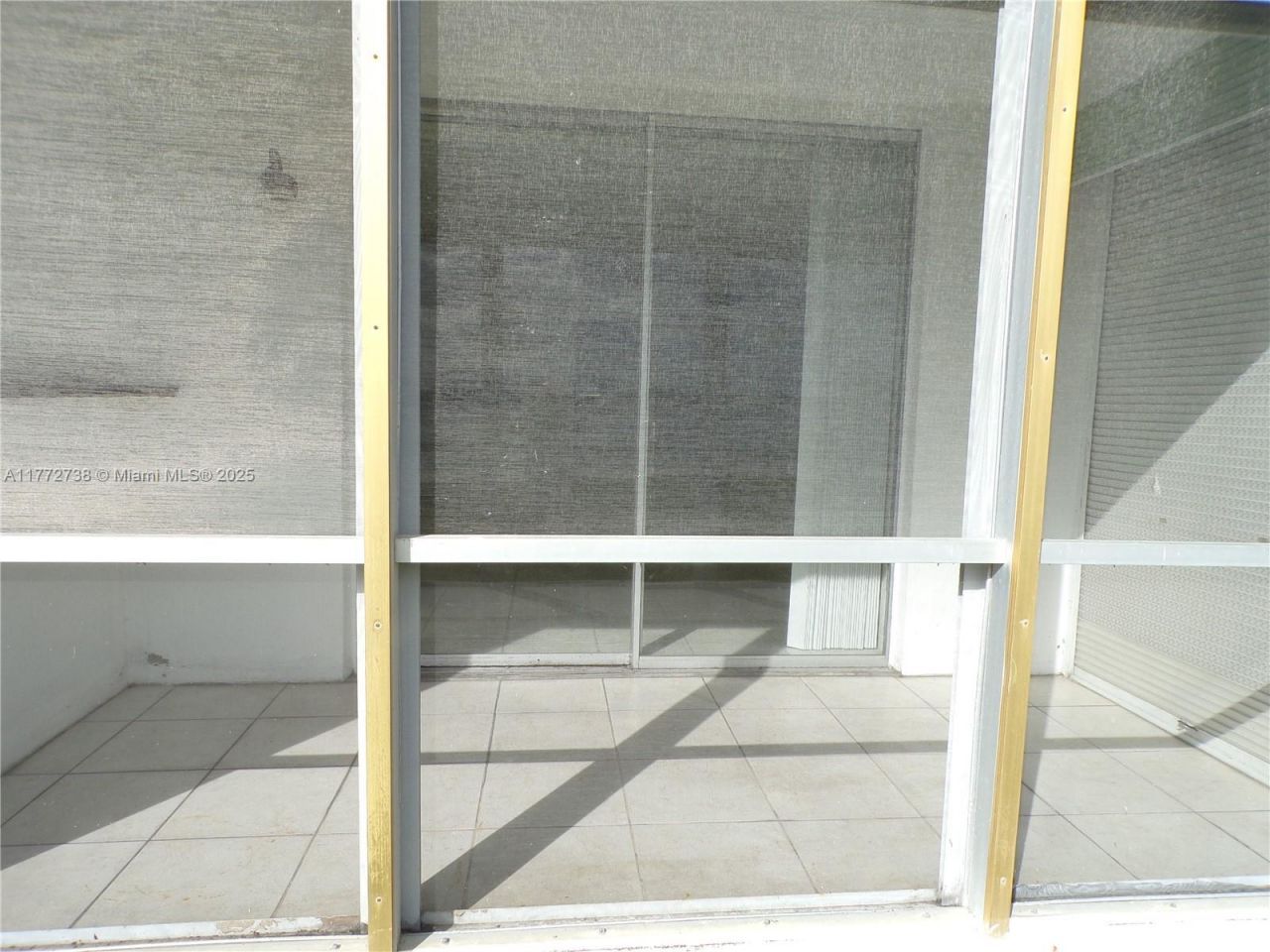 2920 Point East Dr, Unit N111, Aventura, FL 33160 Photo