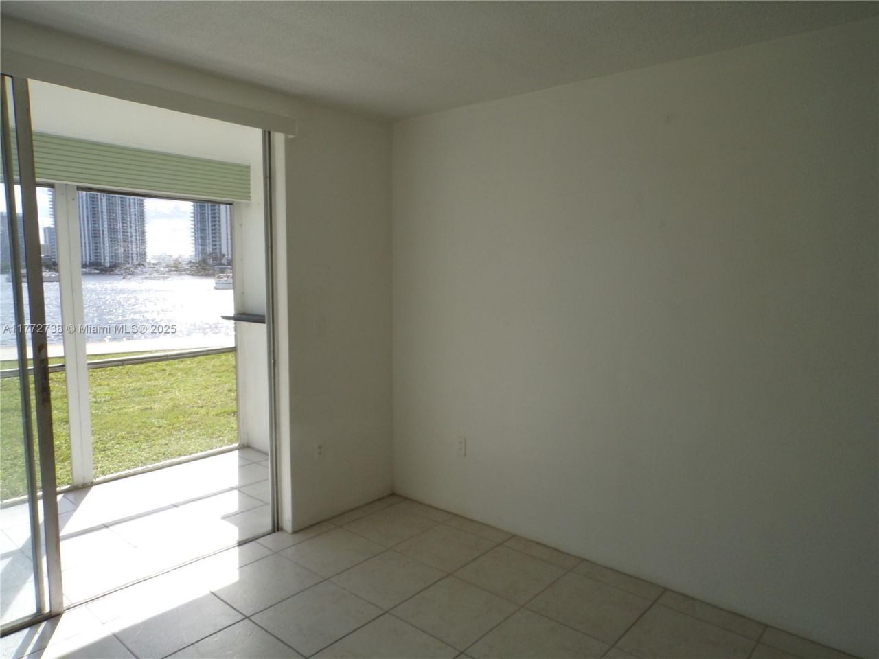 2920 Point East Dr, Unit N111, Aventura, FL 33160 Photo