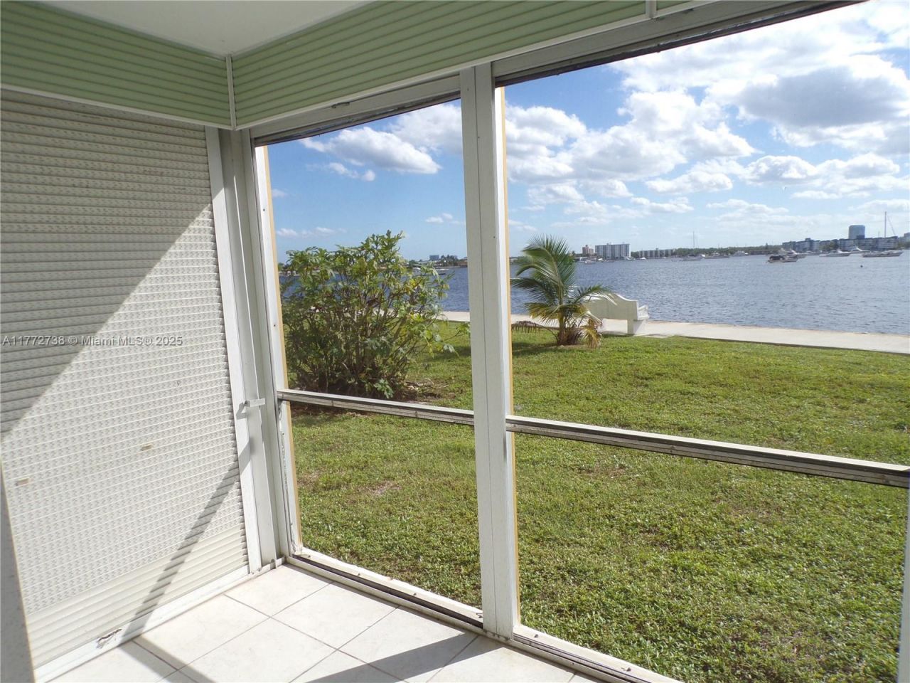 2920 Point East Dr, Unit N111, Aventura, FL 33160 Photo