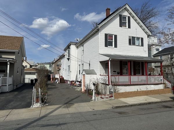 9 Carter St, Everett, MA 02149