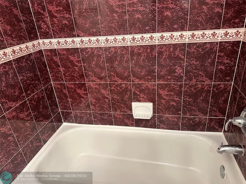 3090 NW 46th Avenue, Unit 212C, Fort Lauderdale, FL 33313 Photo