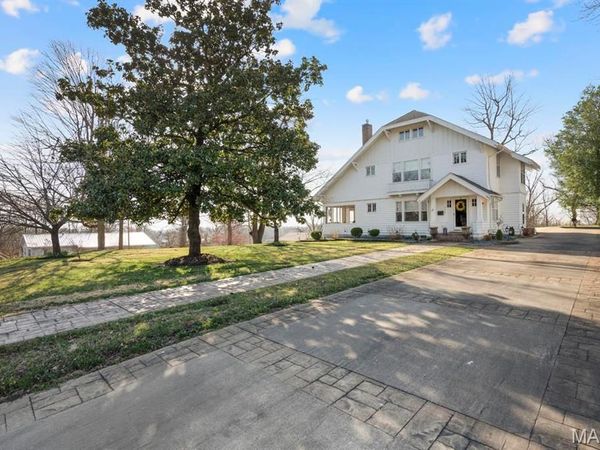 324 Vine Street, Dexter, MO 63841