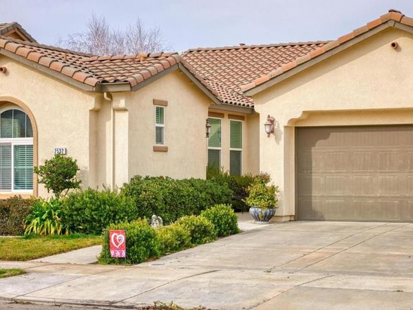 2532 Laurel Ridge Court, Oakdale, CA 95361