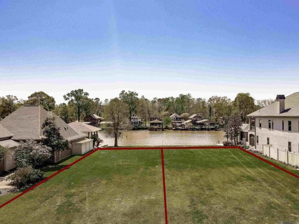 21049 Waterfront East Dr, Maurepas, LA 70449