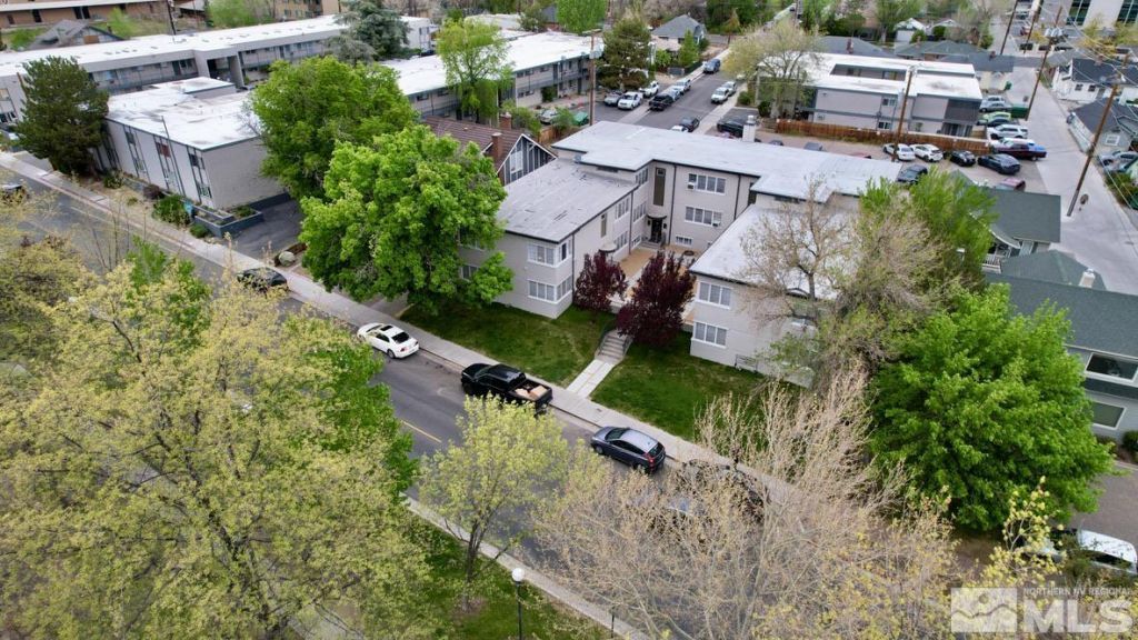 1045 Riverside Drive, Reno, NV 89503 Photo