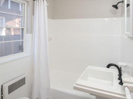 1045 Riverside Drive, Reno, NV 89503 Photo