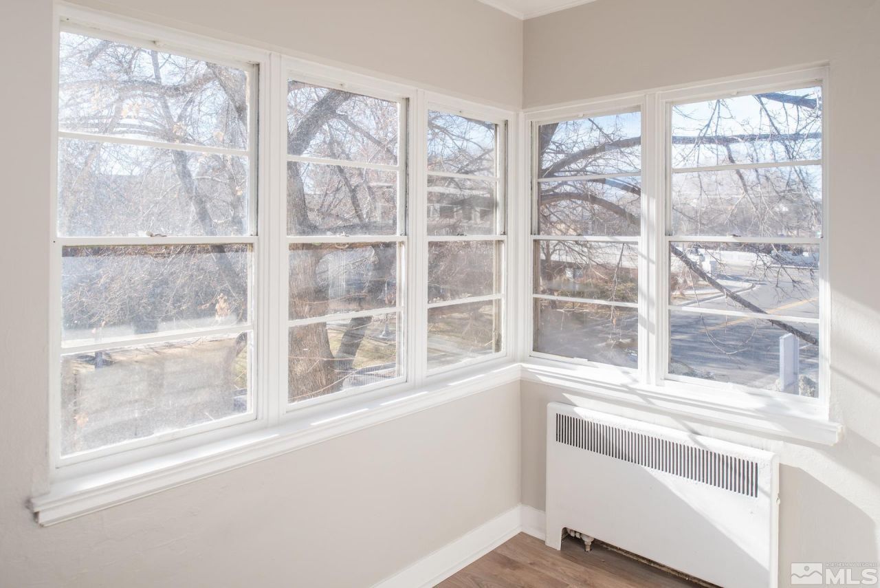 1045 Riverside Drive, Reno, NV 89503 Photo