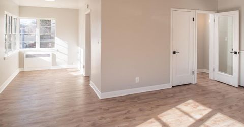 1045 Riverside Drive, Reno, NV 89503 Photo