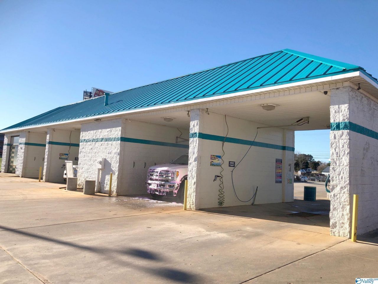 1898 Winchester Road Ne, Huntsville, AL 35811 Main Photo