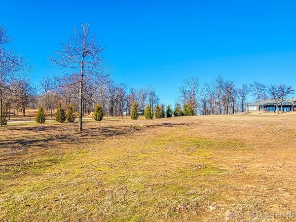 35 Duchess Creek Drive, Porum, OK 74455