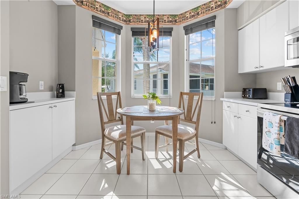 9601 Village View Blvd, Unit 201, Bonita Springs, FL 34135 Photo