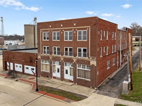 612 W Gallatin Street, Vandalia, IL 62471