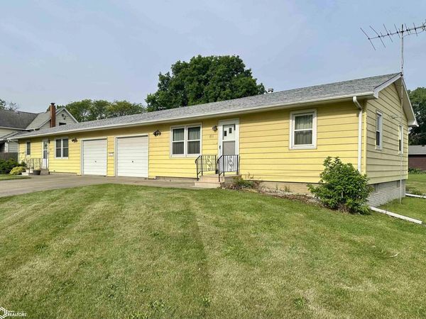 811 N 7Th Street, Chariton, IA 50049