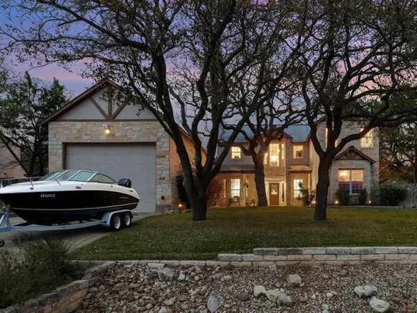 1016 Merlene DR, Austin, TX 78732