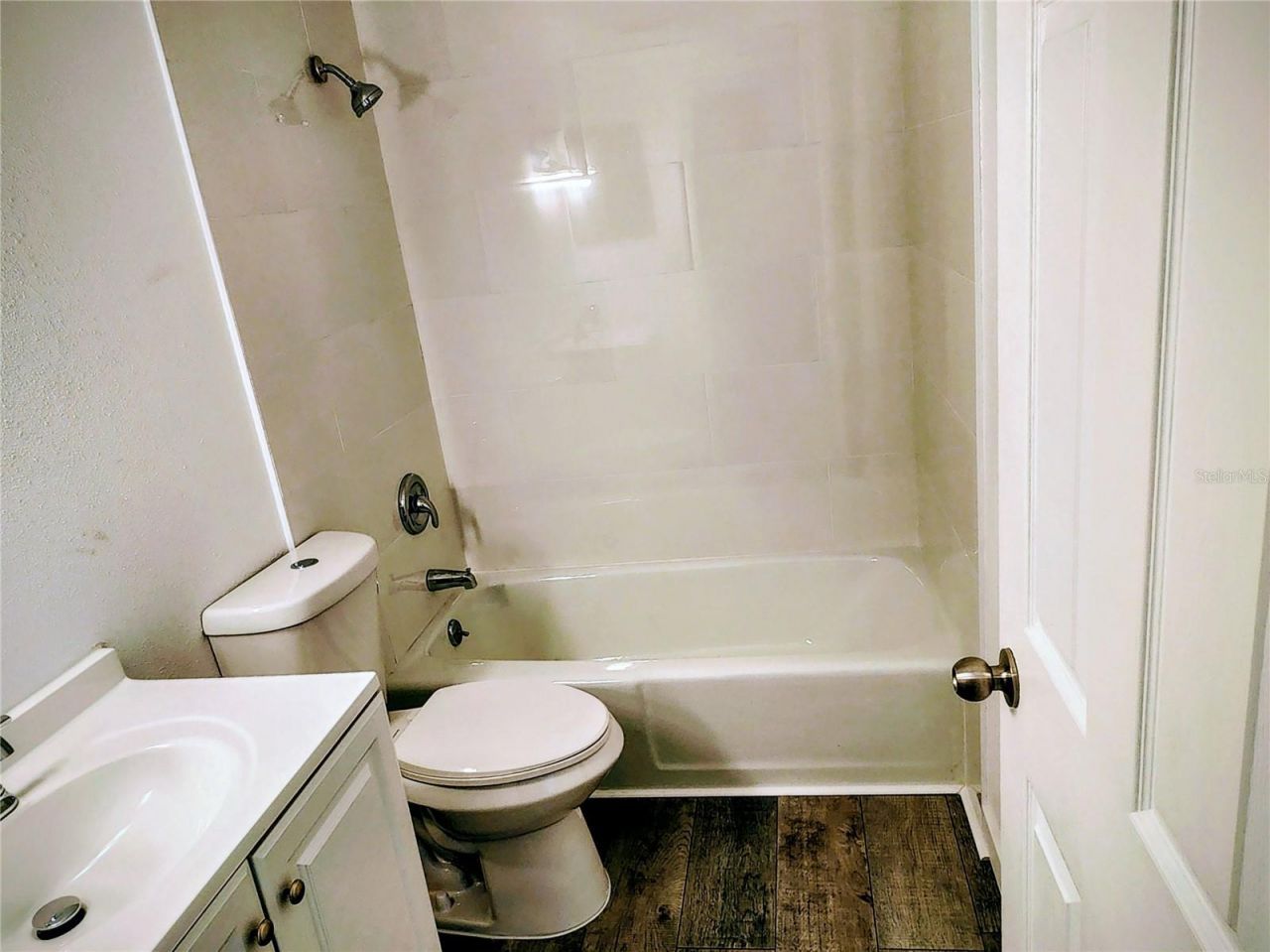 616 Guild Drive, Unit 2, Venice, FL 34285 Photo